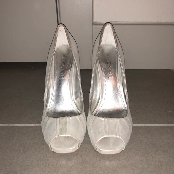 ALDO- peep toe heels in pearl white - Picture 1 of 8